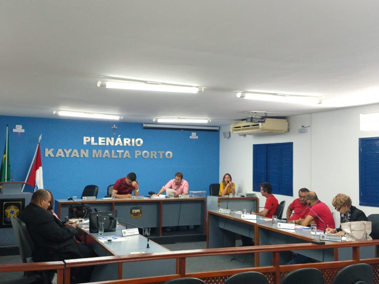 Imagem da notícia: Projetos Do Executivo, Indicações E Requerimentos Marcam Sessão Na Câmara